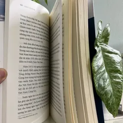 Xoay chuyển tình hình biển đônng - James Borton [ 168-> 75] - like new 99% 736370