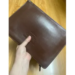 Clutch nam size 27*19*6 da thật 2hand 928778