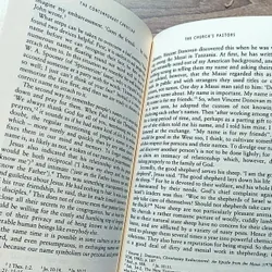 The contemporary christian (Applying God's word to today's world) (preloved book) 722880