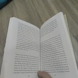 Những Ngã Tư Và Những Cột Đèn - Trần Dần 732159