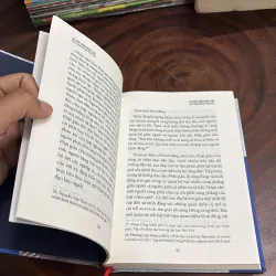 II Tựa Sách: Từ Tinh Thần Nhân Văn Đến Trường Đại Học Hạnh Phúc - Lê Công Cơ - 2023 998085