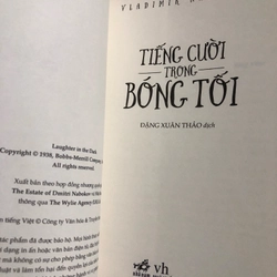 Tiếng cười trong bóng tối - Nabokov (như mới) 359566