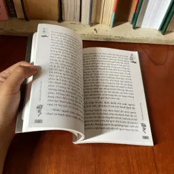 II Sách Phật Giáo: Tâm Linh Thời Hiện Đại - Đức Pháp Vương Gyalwang Drukpa - 2014 575148