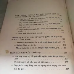 Việt Nam đất nước anh hùng  1001025