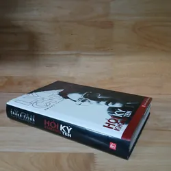 Hồi Ký Không Tên - Lý Quí Chung (Chánh Trinh) 713288