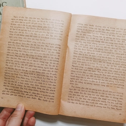 Văn Học Việt Nam Thế Kỷ Thứ X  Nửa Đầu Thế Kỷ XVIII  444306