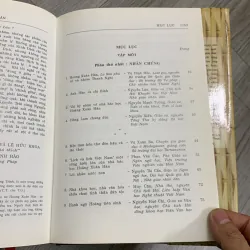 Hoàng xuân hãn - la sơn yên hồ. Bộ 3 tập. 4b4 755371