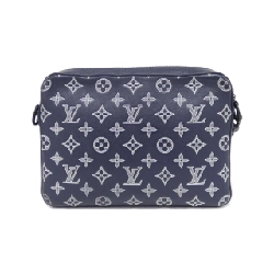Túi đeo chéo Louis Vuitton Monogram Shadow Trio M24753 610994