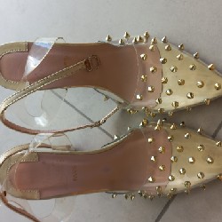 Giày trong suốt, đính đá, kiêu dáng quyến rũ,  size 36,5 19507