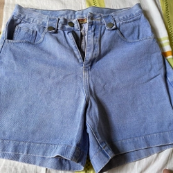 Quần jeans nữ ngắn size 30  219692