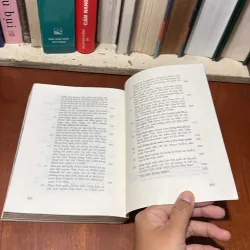 II Sách Luật: Dẫn Độ Tội Phạm… Chuyển Giao Phạm Nhân Quốc Tế - Nguyễn Xuân Yêm - 2000 747885