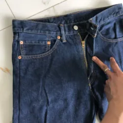 Quần jeans hiệu LEVI'S 505  . M1 958434