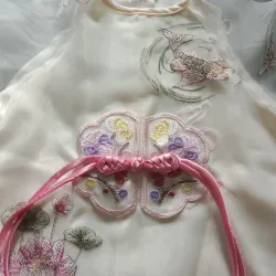 Bộ sẫm bé gái màu kem  1025210