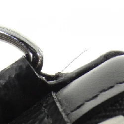 Tai nghe Louis Vuitton Monogram Eclipse Etui GI0496 625722