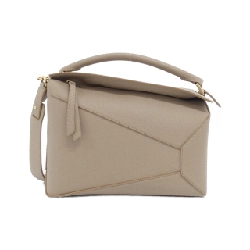 【Sản phẩm mới】Túi Loewe Puzzle Edge Medium A510P49X12