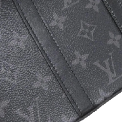 Ví đeo chéo Louis Vuitton Monogram Eclipse Soft Trunk M69838 610292