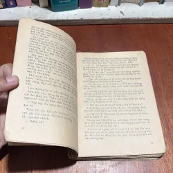 [Sách 8x] - II Sưu Tầm: Buổi Đầu Thử Thách - Đào Phương - 1983 934722