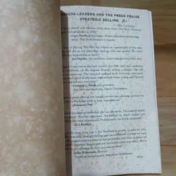 The New Strategic Selling - Robert B. Miller, Stephen E. Heiman 736349