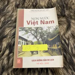 Non nước Việt Nam