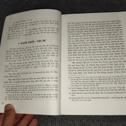 NGUYỄN KHUYẾN TÁC PHẨM 957928