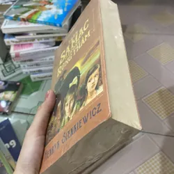 Trên sa mạc và trong rừng thẳm  729279