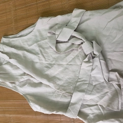Bộ áo + váy 536900