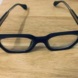 Kính cận đổi màu nam