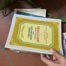 Sách Cẩm nang nuôi dạy con theo phương pháp montessori