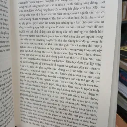 BÊN KIA TỰ NHIÊN VÀ VĂN HÓA - Phạm Văn Quang và Võ Thị Ánh Ngọc dịch 711690
