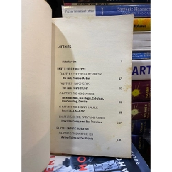 The Upstarts - Brad Stone 759705