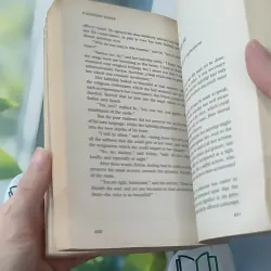 [MIỄN PHÍ BỌC SÁCH] The Three Musketeers - Alexandre Dumas 1027493