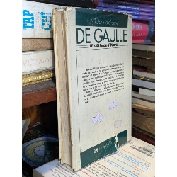 De Gaulle: His Life and Work - Nikolai Molchanov