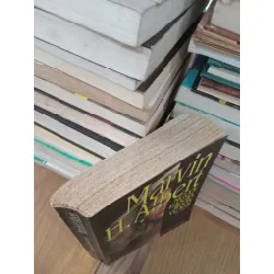 Người đàn bà buôn vũ khí - Marvin H. Albert 726399