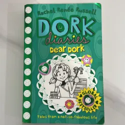 Truyện Tiếng Anh cho trẻ em Dork Diaries “Dear Dork” cũ 50% 970813