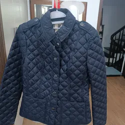 Áo khoác nữ hãng Burberry  681790