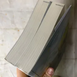 Trọn bộ 2 tập Anh Là Người Tốt Nhất (kèm phụ kiện như hình) - Nghê Đa Hi 736364