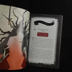 [Sách Cũ Ngoại Văn] Dark Wood Tarot - Sasha Graham 564144