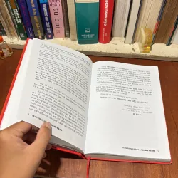 II Lịch Sử: Theo Dòng Thời Cuộc - Thiếu Tướng Trần Minh Hùng - 2013 782346