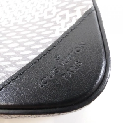 Túi đeo chéo 3D Trio Messenger Damier Graphite N50027 của Louis Vuitton 609200