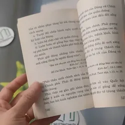 Hồ Chí Minh Về Suốt Đời Phấn Đấu Cần, Kiệm, Liêm, Chính, Chí Công Vô Tư 928486