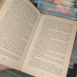 Ngoại văn cũ giá rẻ Lynda La Plante (pocket size) 932784