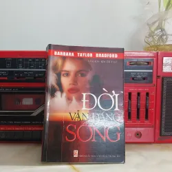 Đời vẫn đáng sống