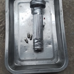 Đèn Pin TQ . Pan Da . China ngày xưa ít sd nên còn đẹp Tặng kèm 3 bóng oong bun 3v ... 443826