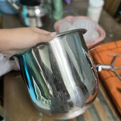 *có quà tặng kèm* MÁY ĐÁNH TRỨNG NHỒI BỘT LIFENG B10 1,5 kg bột khô + 30 trứng 711565