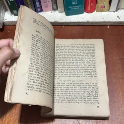 [Sách 8x] - II Tiểu Thuyết: Giấy Trắng - Triệu Xuân - 1985 797580