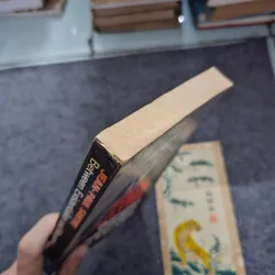 Between existentalism and Marxism - jean paul sartre 740831