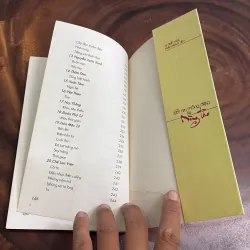 II Thơ: Đi Tìm Thông Điệp Của Nàng Thơ - Tiến Sĩ Triết Học Trần Nhựt Tân - 2004 1000913