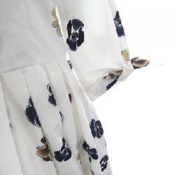 Đầm PRADA - Hàng hiệu Authentic 820422