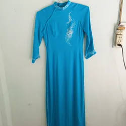 Pass 12 áo dài cá nhân em vừa bán vừa cho ạ. 713169