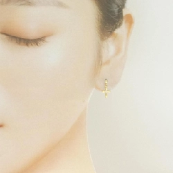 K18YG Bông tai kim cương chéo 0.02CT - Hàng hiệu chính hãng 864409